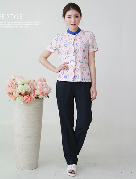 ���충���ļ�ҽԺ��ʿ����װ,�¿�